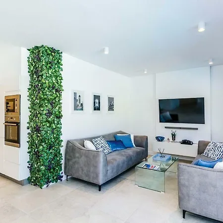 Zaton Bay View וילה *